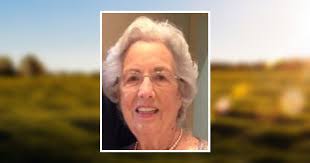 Chandler Glover's Instagram, Twitter & Facebook