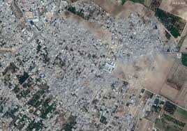 Northern Gaza reduced to rubble: Satellite images show before and after air  strikes | Euronews