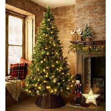 Fiber optic christmas decorations indoor windows images. The Best Of The 2020 Aldi Home Bargains And B M Christmas Decoration Ranges Fr24 News English