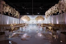 Elegant and beautiful house warming decor inspirations with flowers. Renaissance Schaumburg Luxurious Venue For Lavish Suburb Weddings Yanni Design Studio
