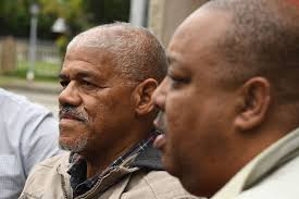 NMB se 1ste burger ontken hy is uit sy party geskors