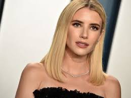 Актриса брала ее с собой на съемки, а в 2000 году помогла эмме дебютировать в кино. Emma Roberts Emma Roberts Aktrisa Biografiya Gollivudskie Aktrisy Kino Teatr Ru