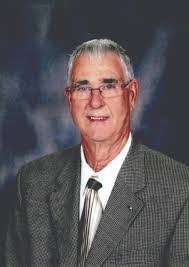 Diane Ecker's Instagram, Twitter & Facebook