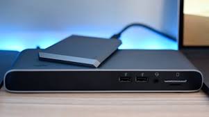 Encountering difficulty connecting the hard drive to the mac® computer with the thunderbolt™ express dock. The Best Thunderbolt 3 Docks For Your Mac In 2020 Appleinsider