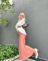 Model baju abg trendi unik dan lucu / baju muslim. 130 Ide Wanita Di 2021 Wanita Gaya Hijab Jilbab Cantik