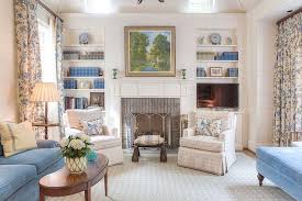 Traditional And Pretty In Atlanta By Huff Dewberry Living Room Decor Traditional French Country Living Room Interior Design Atlanta
