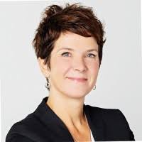 100+ "Julia Carrier" profiles