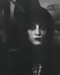 Jonathan Hultén (@chantsfromanotherplace) • Facebook