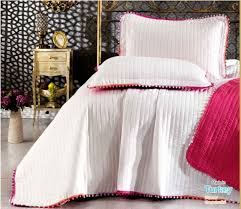 Kapitone Renkli Ponpon 3 Pcs Yatak Ortusu C K Krem Fusya Alkapida Com