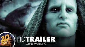 Theron followed this with appearances as a hitwoman in 2 days in the valley, a waitress in the romantic comedy trial and error (1997), and a woman plagued with demonic visions in the mystery thriller the devil's a. Powerfrau Aus Sudafrika 16 Film Highlights Mit Charlize Theron