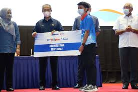 Beasiswa yayasan salim ini diberikan kepada anda mahasiswa yang berasal dari tidak mampu, sehingga tujuan diberikannya program beasiswa ini. Keprihatinan Tnb Ringankan Impak Covid 19 Utusan Digital