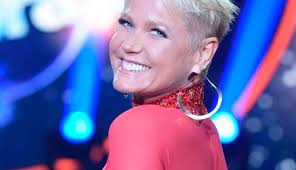 Confira a lista de celebridades proibidas de aparecer na RedeTV!