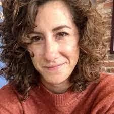 Amanda Harting's Instagram, Twitter & Facebook