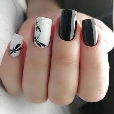 Black And White Nail Art For Short Nails Nails Natural Nails Solid Color Nails Acrylic Nails Cute Nails Wedding Nails Sparkling Glitter Bridal Nails Sim Trendy Nails Beauty Nails Nail Designs