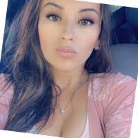 Monique Wolfe's Instagram, Twitter & Facebook