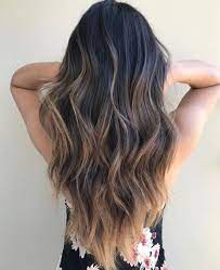 Abgehackte Dimensionale Stufen Fur Haare Mit Balayage Haarschnitt Lange Haare Schnitt Lange Haare Lange Haare