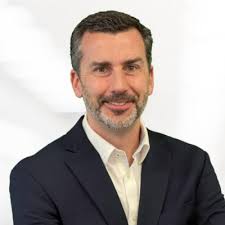 Ontra's Randi Lynn Veenstra and Alejandro Canelas Fernandez