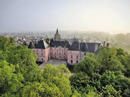 Chateau De Meung Sur Loire En 2020 Meung Sur Loire Chateau A Visiter Chateau France