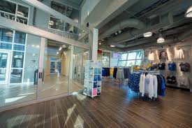 December 8, burdol, wooje, nyx, closer, hakam, and sayho (head coach) join. The First Academy Cramer Family Field House Trinity Surfaces House Floor To Ceiling Windows Modern Rugged