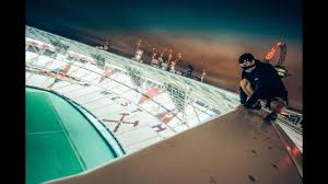 Visitors of all ages can go behind the scenes at london stadium, with west ham united season ticket holders receiving discounted entry! Nachts Allein Im West Ham Stadion Falsche Neun
