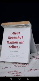In den chroniken geht es um den anfang, als sich das känguru bei kling einnistet und seine neue „weltordnung verbreitet. Falsch Zugeordnete Zitate Tumblr Posts Tumbral Com