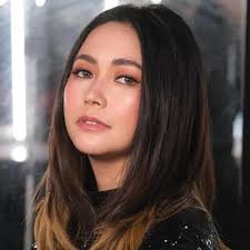 Who wrote “SeenZoned” by Yeng Constantino?