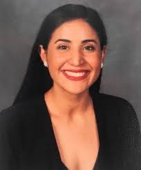 Elizabeth Osuna's Instagram, Twitter & Facebook