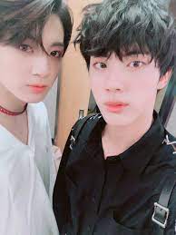 Jin loves his every member especially jk. Trapped Pjm Notice Bts Jungkook Seokjin Jungkook Selca