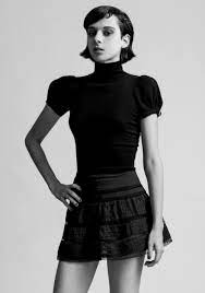 1 1m followers 651 following 5 666 posts see instagram photos and videos from sue sue oficial. Am I Really Androfeminine Sue Kalergis