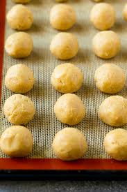 Peanut butter blossoms is such a classic recipe, especially around the holidays. Peanut Butter Blossoms Dinner At The Zoo