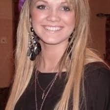 chloe bell (@xCxSxBx)