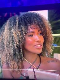 Melissa Moye's Instagram, Twitter & Facebook