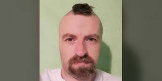 Adrian Nowak Zalno: 8 Kielbas by Mongol