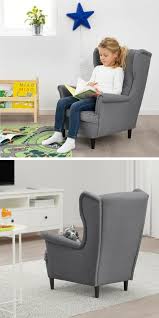 Le Nouveau Catalogue Ikea 2020 Va Nous Endormir Fauteuil Enfant Ikea Ikea Fauteuil Enfant