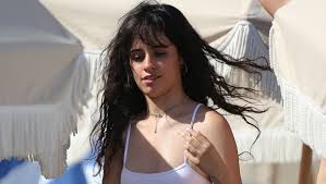 Und was ist eigentlich mit dem jungen steve, der in die 1940er zurückgereist ist? Camila Cabello Responds To Body Shamers Cellulite Is Normal Hollywood Life