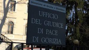 Possono diventare giudice di pace tutti i cittadini italiani in possesso di determinati requisiti. Gorizia Incontro Per Salvare Il Giudice Di Pace Il Friuli