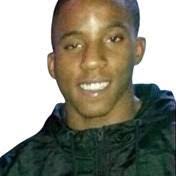 Leon Coats's Instagram, Twitter & Facebook