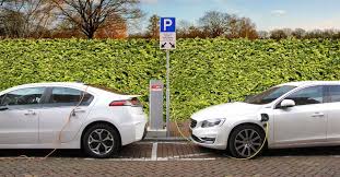 Elektromos autó, hibrid autó és egyéb a volkswagen elektromos autó kínálatából kivezetik a már meglévő hagyományos modelleken alapuló. Elektromos Auto Tamogatassal Venni Vagy Nem Venni K H Bank Es Biztositas
