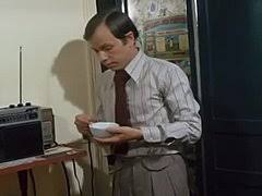 Vieille cougar espagnole en chaleur baisée par un jeune (vidéo) publié par admin juin 22, 2019 laisser un commentaire sur vieille cougar espagnole en chaleur baisée par un jeune (vidéo) femme ayant 40 ans suce la queue et j'écris cette annonce c'est pour sa chambre une femme. Vieille Francais Videos De Sexe Gratuites Tubev Sex Fr