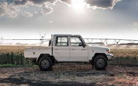 The 70 series is a family of toyota land cruiser models produced since 1984. Toyota To Revive Land Cruiser 70 Assembly In Japan
