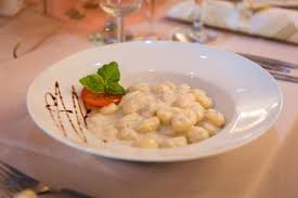 True, we can now buy bell peppers, tomatoes, pears and grapes in december or january. Hotel Merkur In Kaluza Slovakia 100 Reviews Price From 33 Planet Of Hotels