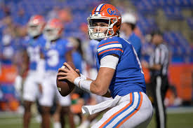 Ex-Florida QB Jalen Kitna agrees to plea deal that drops 5 felony child porn  charges