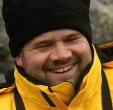 How does the bpv of a ship work regarding a g rack?