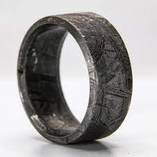 Solid Meteorite Ring Meteorite Ring Men Muonionalusta Etsy In 2022 Mens Meteorite Ring Rings For Men Meteorite Ring