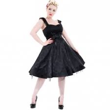 We did not find results for: Robe Gothique Taille S Sur La Boutique Gothique Romantique Gothyka