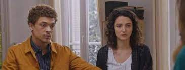 A priori, mathis n'aurait jamais été frappé par quelqu'un mais aurait tout simplement une maladie héréditaire, comme son père… Plus Belle La Vie Mathis Va Etre Kidnappe Par Une Personne Inattendue Et Ce N Est Pas Son Pere Spoilers Sur Buzz Insolite Et Culture