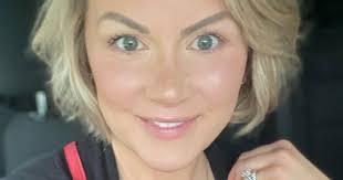 Jayne Tilley's Instagram, Twitter & Facebook