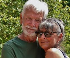 My black sunflower feeder has taken a bit of a bashing lately. The Coal and  Marsh tits are dropping in every few minutes to take away the seeds in  order to stash