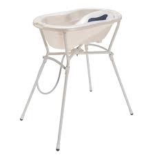 The folding bath stand raises your baby to waist height, taking the backache out of bathtime and making it easier to bath baby. Rotho Ideal Bathing Solution Top With Foldable Bathtub Stand Pearl White Cream
