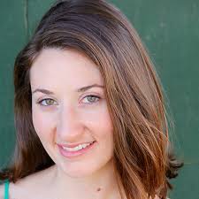 Maggie Dodd's Instagram, Twitter & Facebook